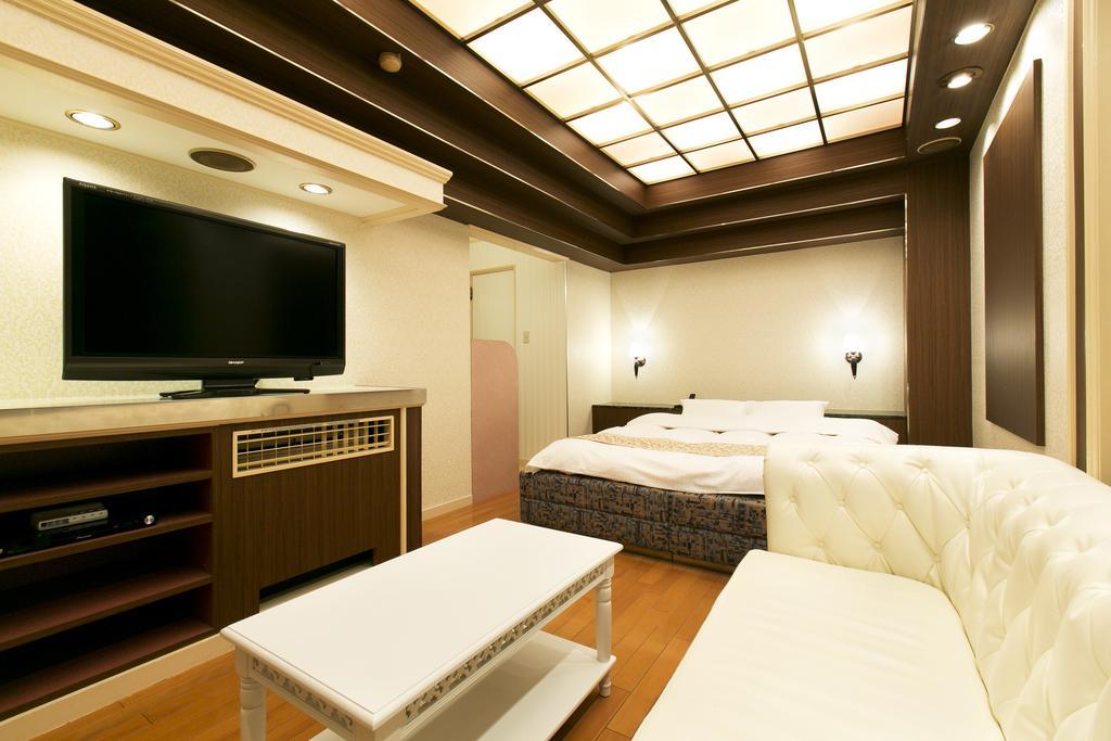 Hotel Luna (Adults Only) Szennan Kültér fotó