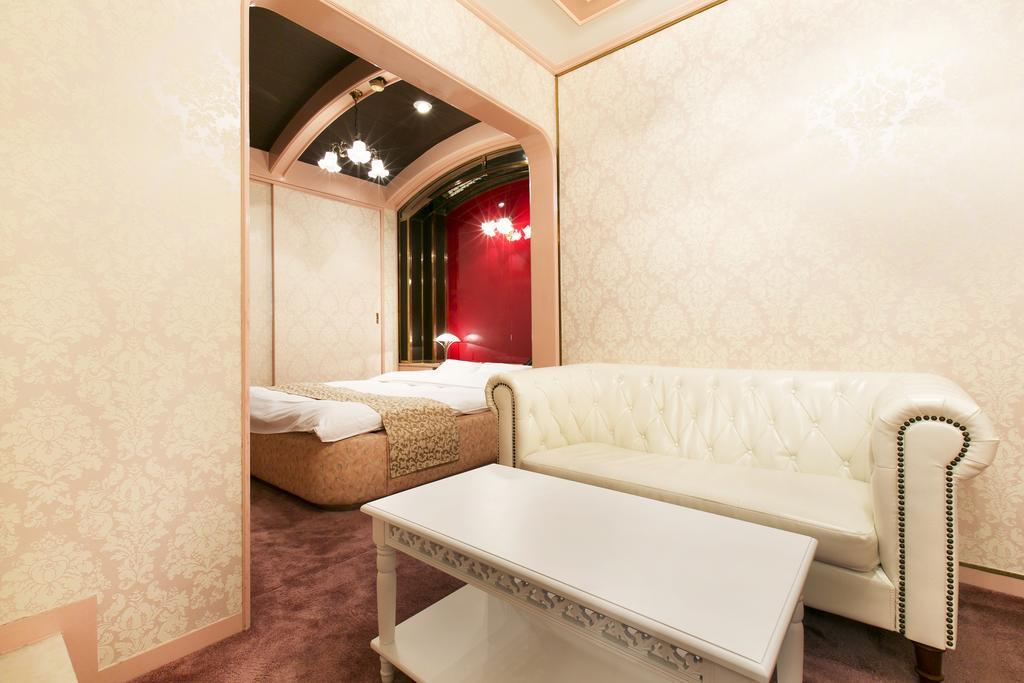 Hotel Luna (Adults Only) Szennan Kültér fotó
